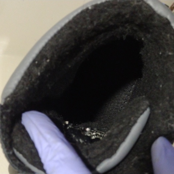 Boys and Girls Totes Snow Boots for Kids - Very Good Condition - Size 5 M - Picture 8 of 8